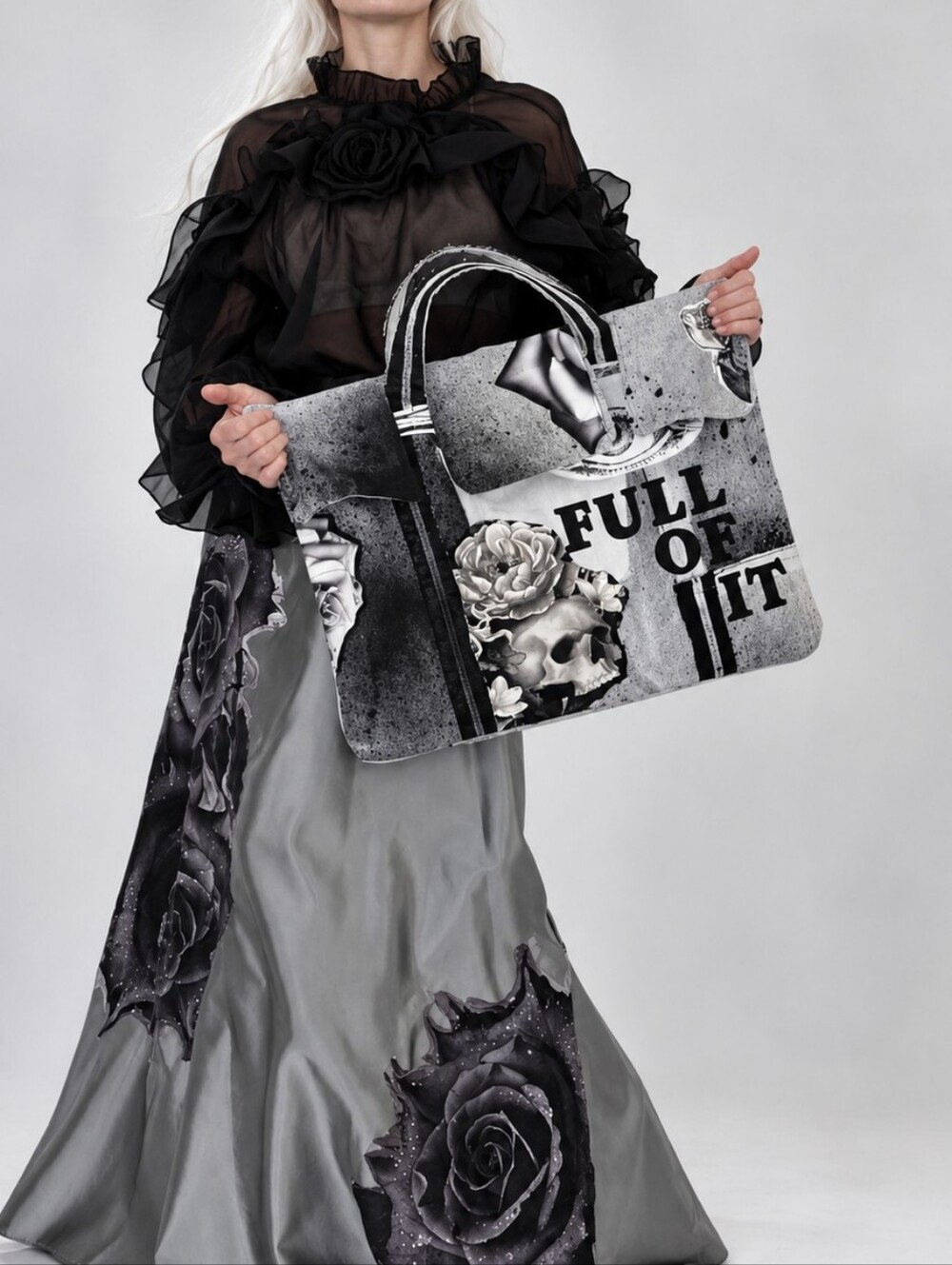 Designer Handbag - Picture 3 of 16
